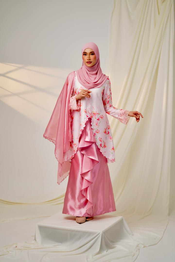 ROSE PRINTED KEBAYA